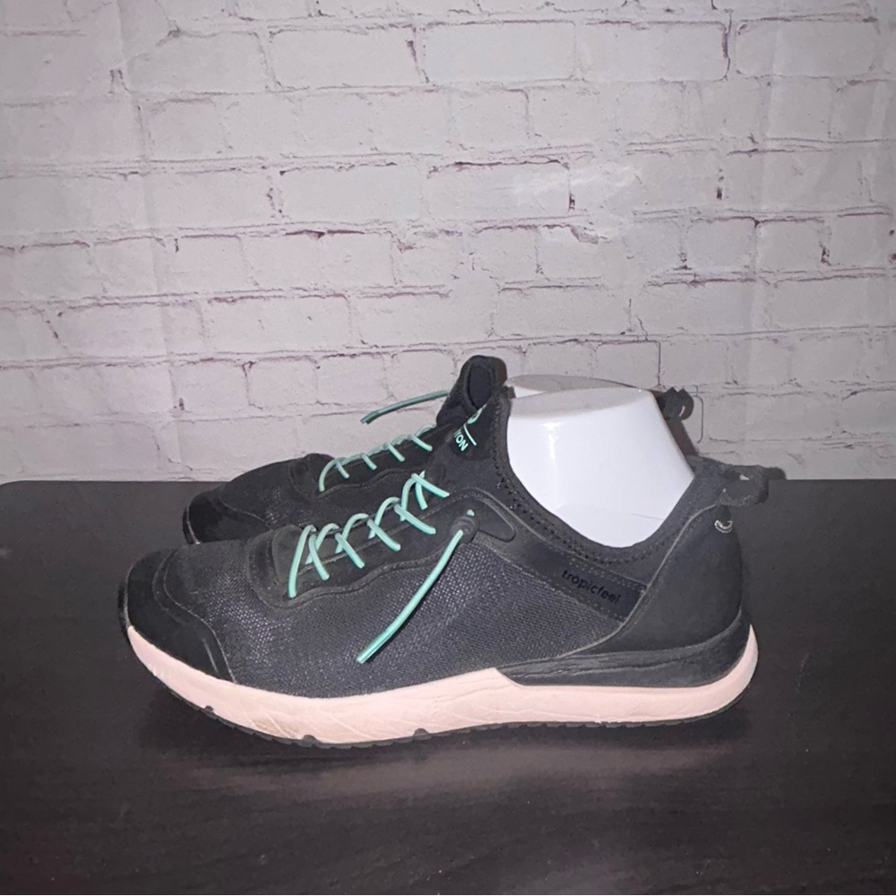 Tropicfeel‎ Canyon sneakers men’s size 9.5